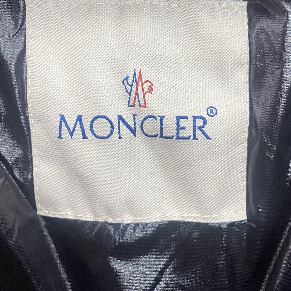 Moncler Blais Jacket Men’s 2 M Black Down Puffer Hooded Coat Winter F20911B54410 - Picture 9 of 16